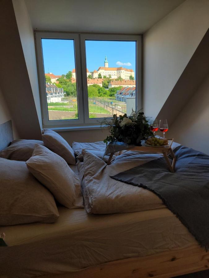 Zamek Na Dlani Mikulov Apartment Exterior photo